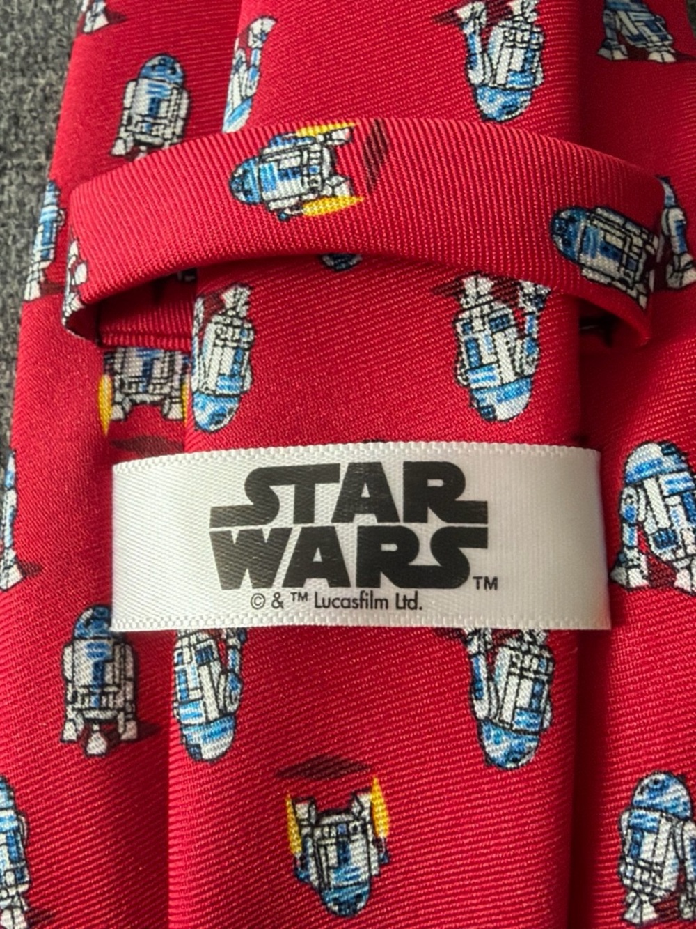 Star Wars Red Kids R2-D2 Pattern Tie